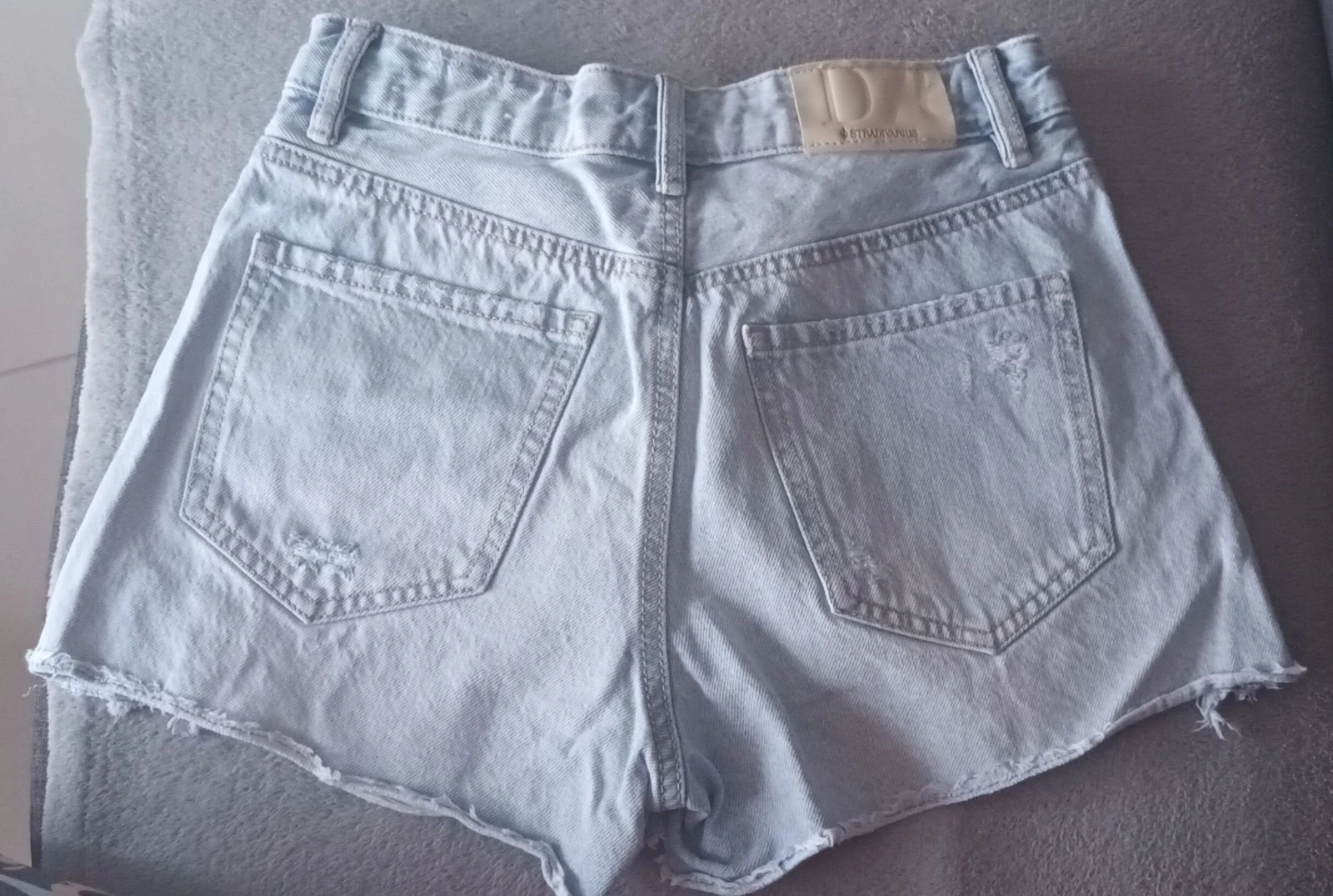 Short Stradivarius D75 – photo 2